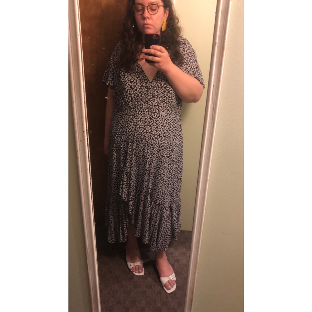 ESHAKTI DRESS SIZE 3X/24
